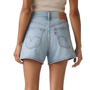 Levi's high waisted denim mom short NWT